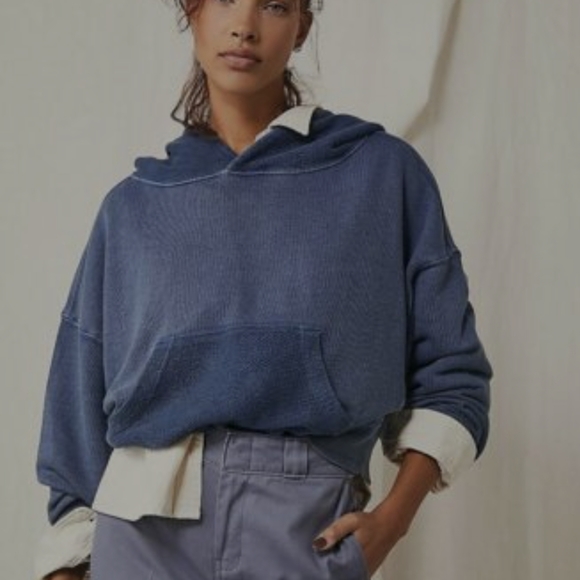 Free People Sweaters - Free people oversized crop hoodie